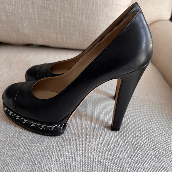 Authentic Chanel Leather Platform Heels 37.5 - Picture 2 of 8